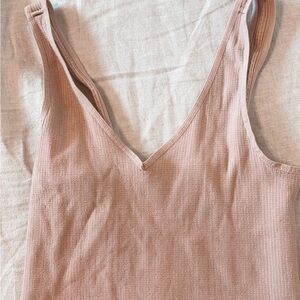 florida beach pop up store light pink crop top size small